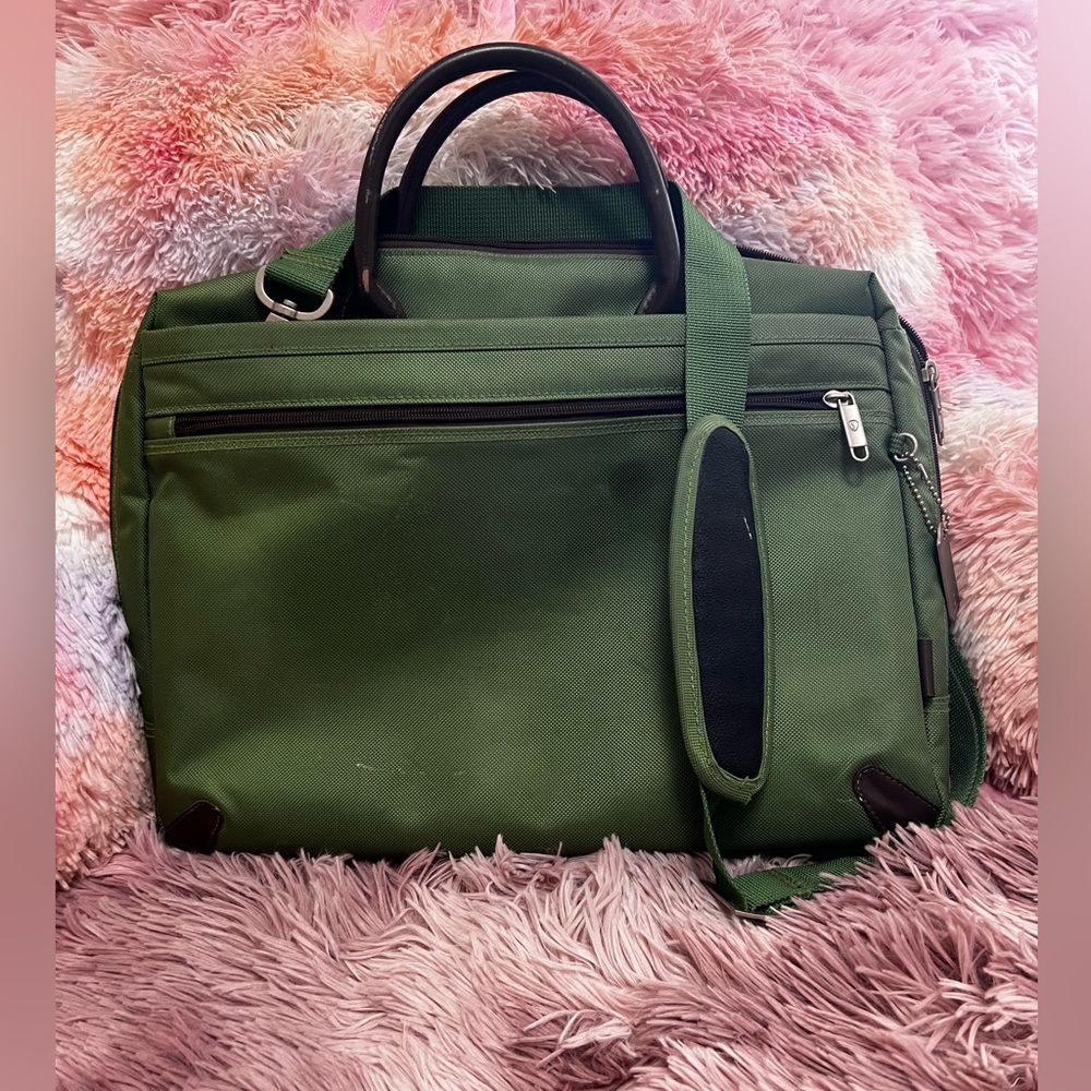 She Rules by Sumdex Laptop bag